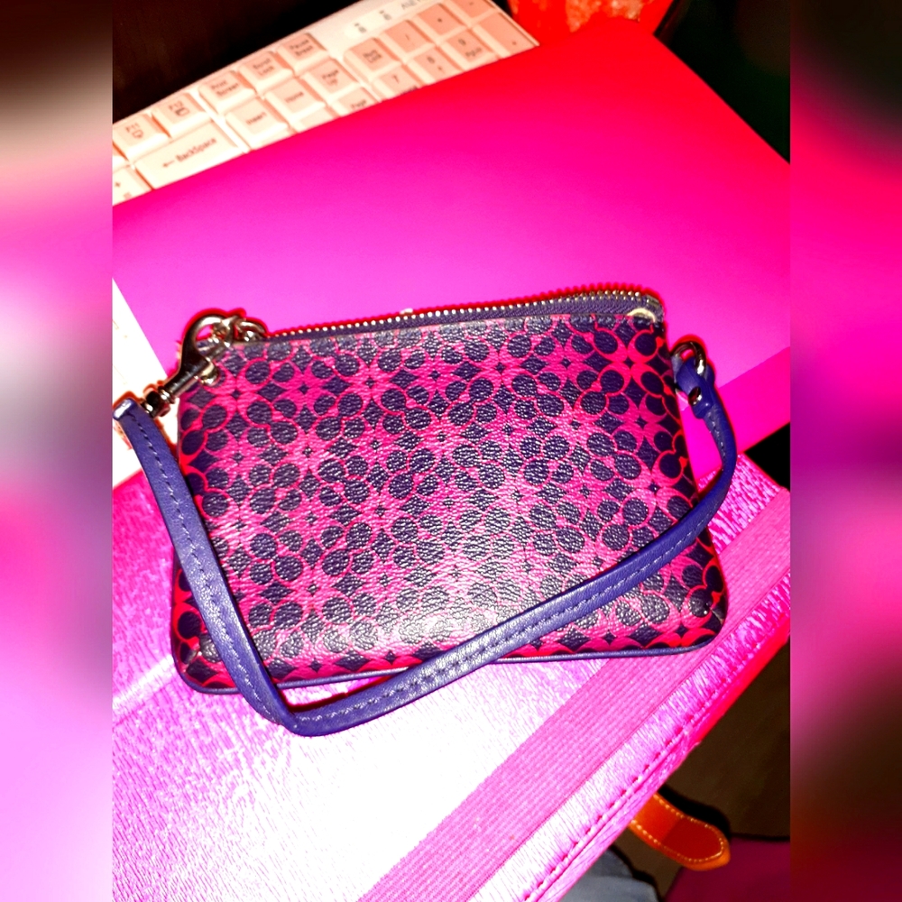 Coach wristlet wallet pouch NEW